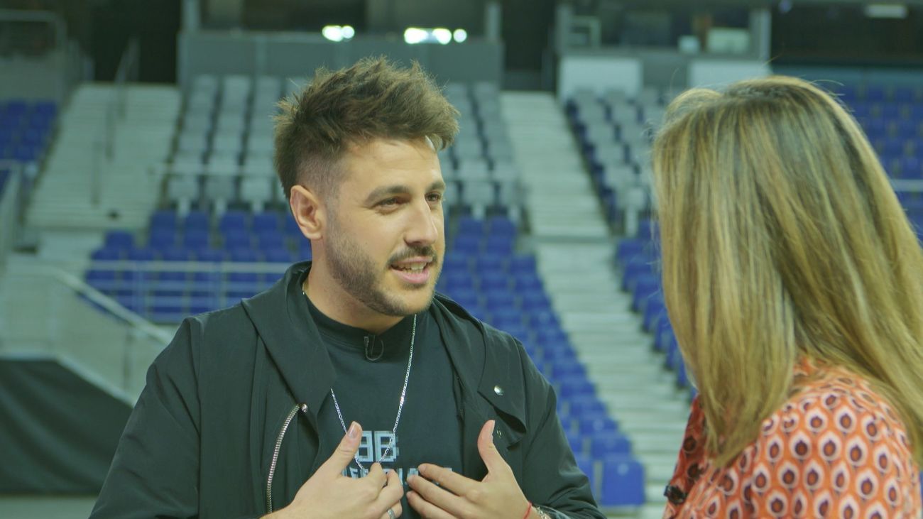 Antonio José nos descubre su vida y nos habla de sus canciones favoritas