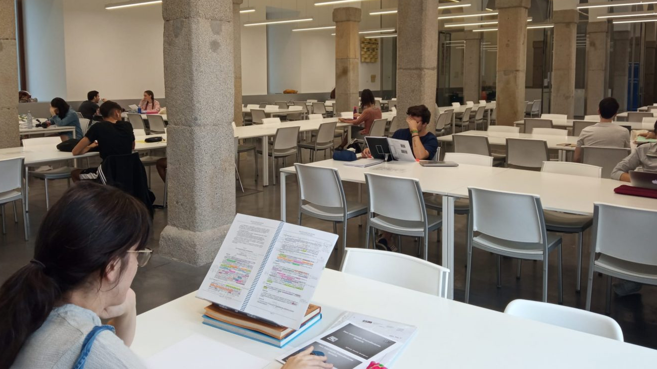 La Biblioteca Municipal Benito Pérez Galdós, de Madrid, aumenta la capacidad de su sala de estudio