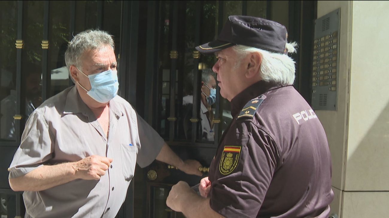 Porteros y policías comparten información para evitar delitos y proteger a los mayores