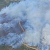 Tres bomberos heridos y miles de desalojados en el incendio de Sierra Bermeja