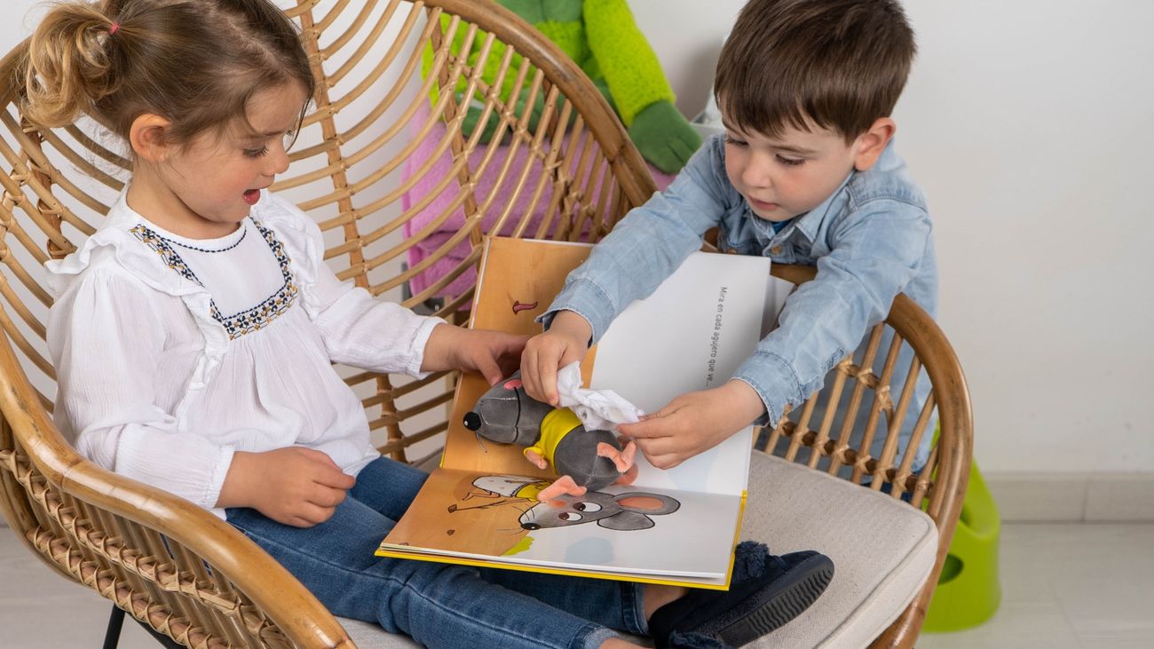 Casi 900.000 familias españolas no pueden cubrir los gastos de tener un hijo