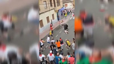 Herido grave al ser corneado en el cuello en el toro enmaromado de Benavente