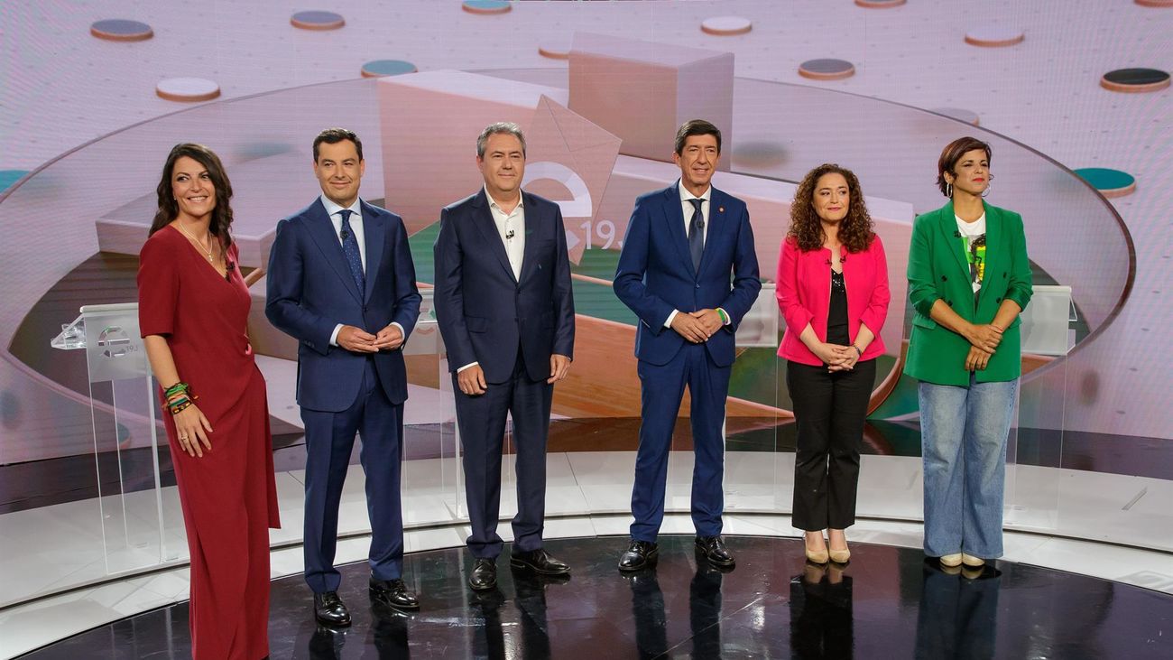 Los seis principales candidatos a la Presidencia de la Junta de Andalucía, (i-d) Macarena Olona, Juanma Moreno, Juan Espadas, Juan Marín, Inmaculada Nieto y Teresa Rodríguez,