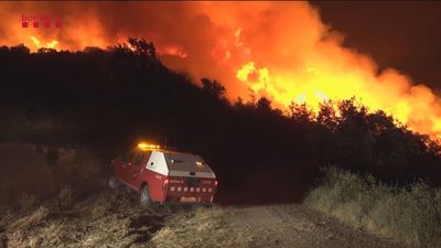 España arde de este a oeste en plena ola de calor