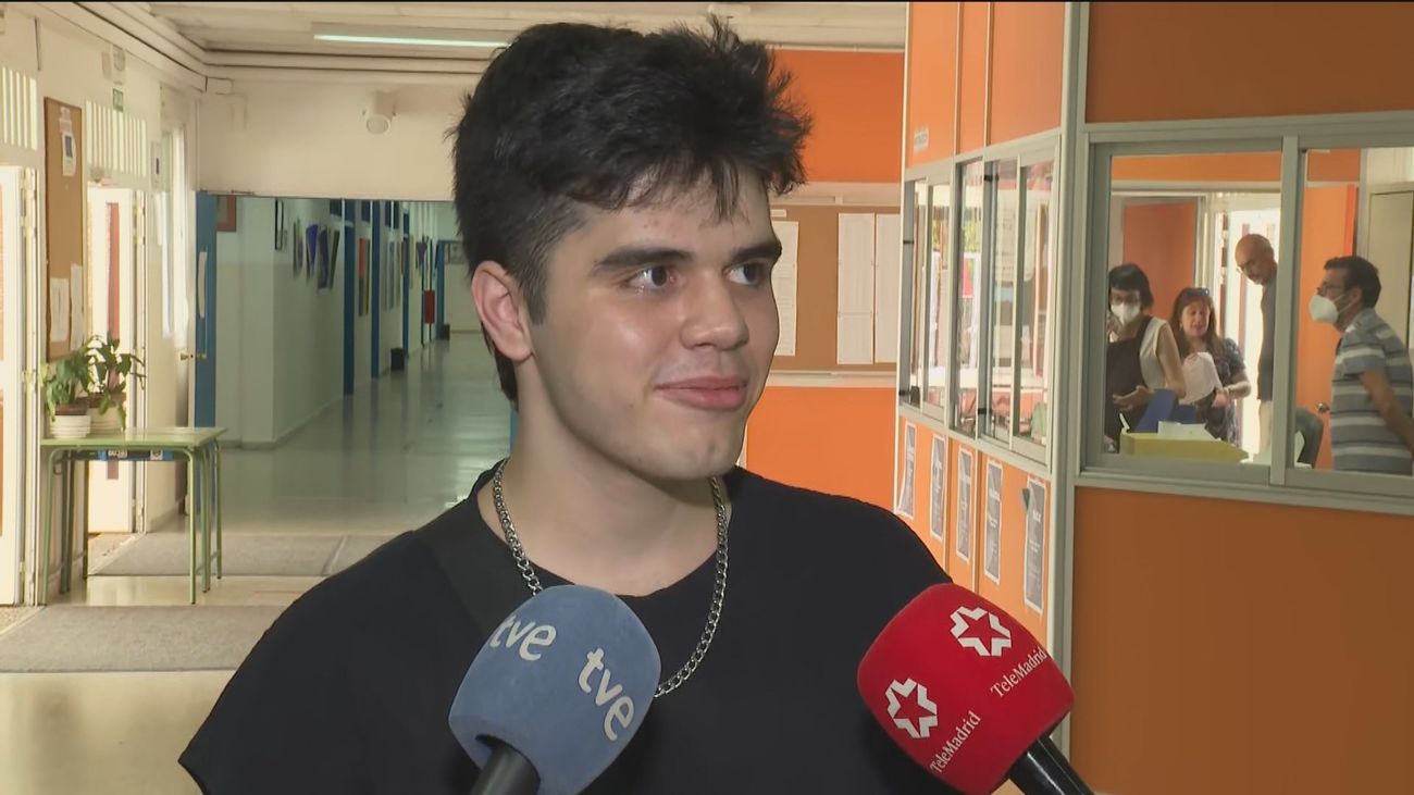 Se llama Gabriel, estudia en Ciudad Lineal y ha sacado un 10 en la EvAU
