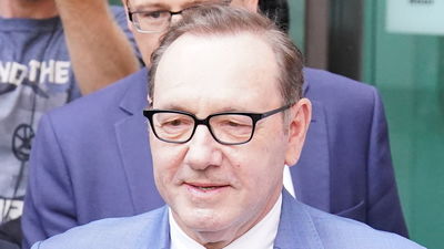 Kevin Spacey, sin restricciones judiciales hasta la vista en Londres por agresión sexual el 14 de julio