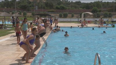Madrid ampliará el aforo de las piscinas ante la alta demanda