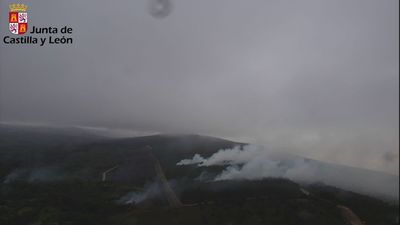 Estabilizado el incendio de Sierra de la Culebra, en Zamora, pero aún con alto riesgo de reproducción