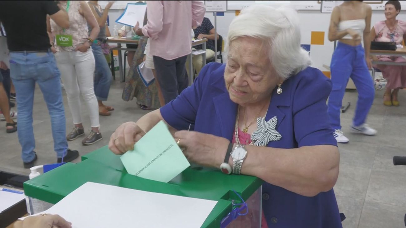 La participación en las elecciones de Andalucía, cuatro puntos por encima de los últimos comicios