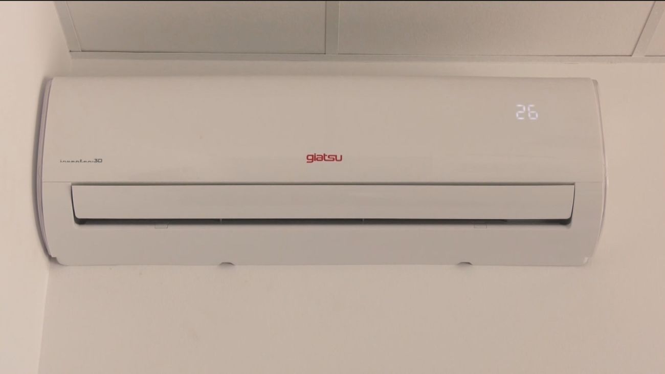 El precio de la luz sube este martes hasta los los 270 euros/MWh