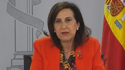 Robles defiende que las críticas de Podemos no afectan al compromiso "claro" de España con la OTAN