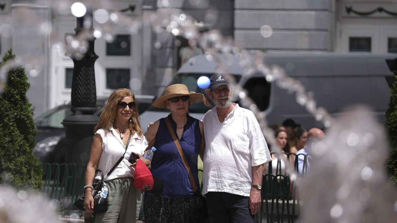 Fracaso de los viajes del Imserso con el 34% de las plazas sin vender