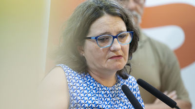 Mónica Oltra presenta su renuncia al acta de diputada