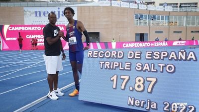 Jordan Díaz vuela y bate el récord de España de triple salto con 17,87