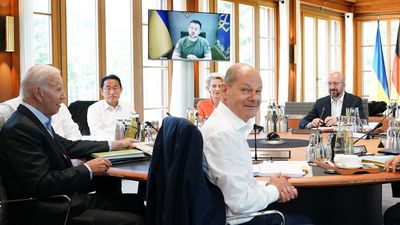 Zelenski pide al G7 sistemas de defensa, ayuda a la reconstrucción y al trigo