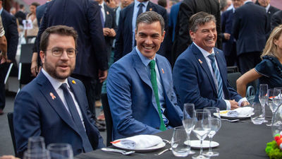 Sánchez defiende ante Aragonès apostar por  el diálogo "por muy duras que sean las crisis"