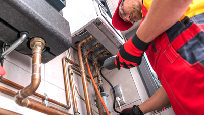 Un falso revisor del gas intenta estafar a dos vecinas mayores de Carabanchel