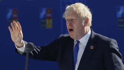 Dimiten los ministros británicos de Salud y Economía por desacuerdos con Johnson