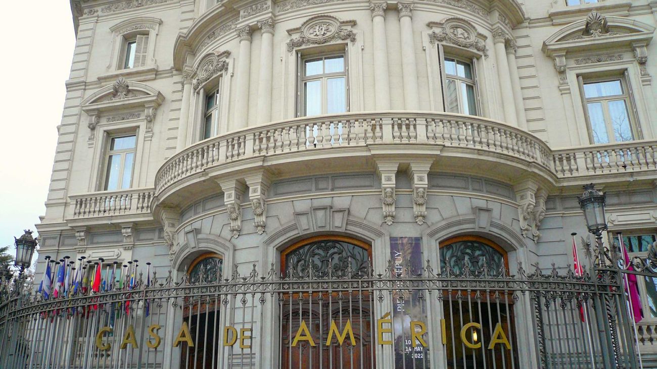 La Casa de América busca asistente comercial y gestor de redes entre los empleados públicos