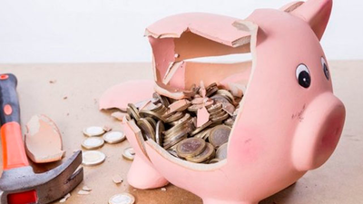 La tasa de ahorro de los hogares entra en negativo en el primer trimestre por primera vez en tres años