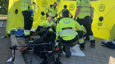 Un bebé, muy grave, tras ser atropellado por una moto en vía Lusitana