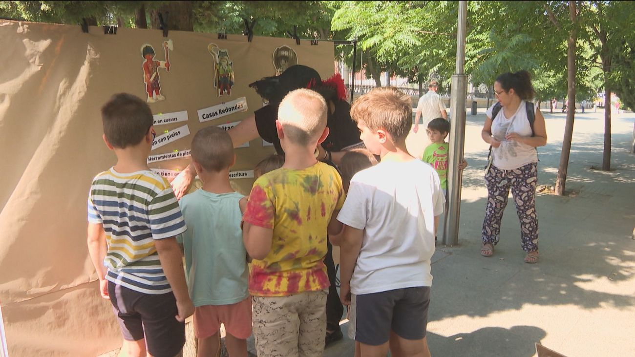 Campamentos literarios para niños en la cuesta de Moyano