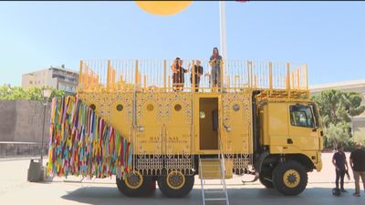 La carroza 'Orgullo de pueblo' ya está en Madrid para visibilizar el 'sexilio'