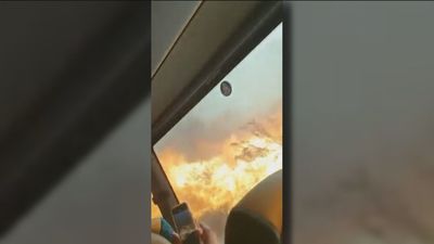 Pánico en los pasajeros de un autocar a su paso por el incendio en Aranjuez