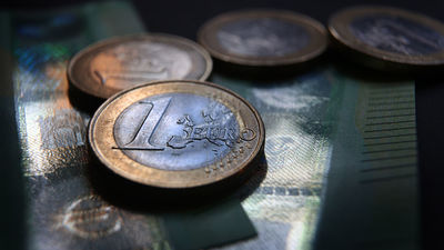 ¿Puede el euro perder la paridad frente al dólar?