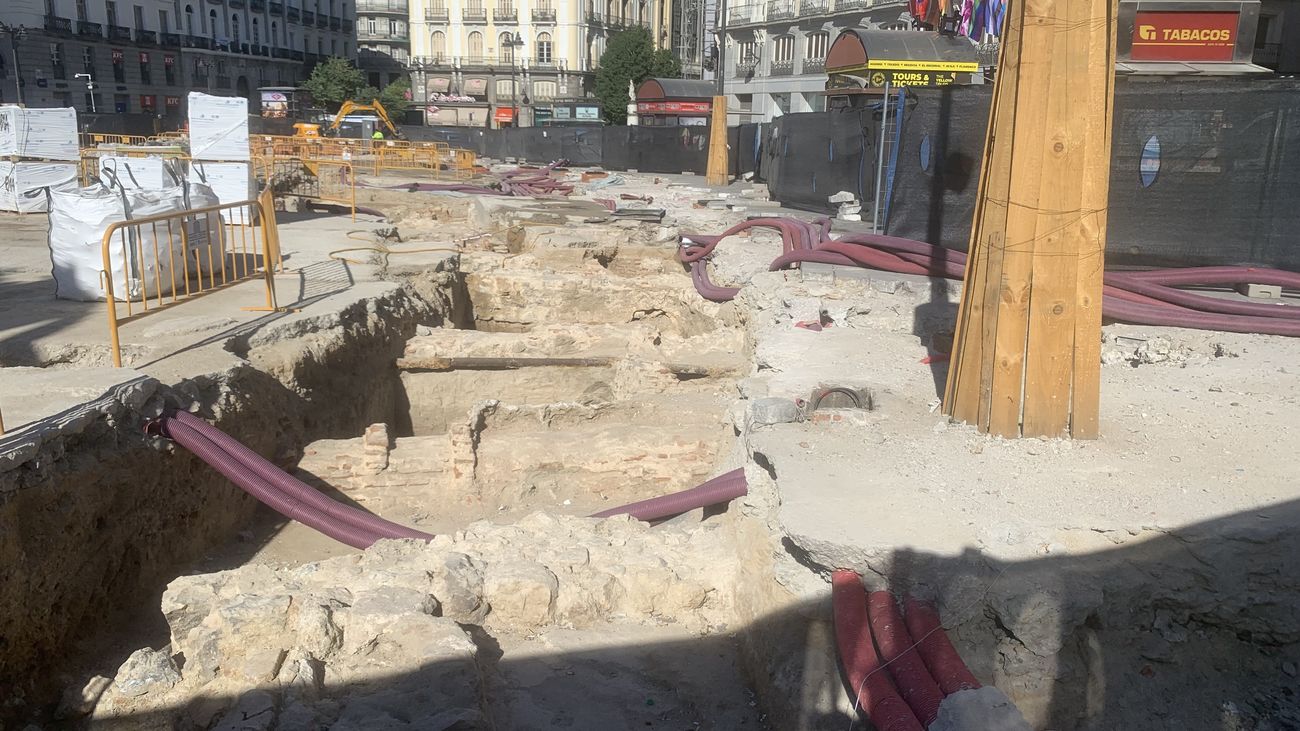 Hallan restos arqueológicos en las obras de Sol y se taparán para seguir los trabajos