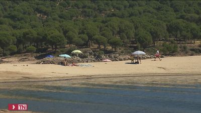 La única 'playa' con bandera azul de Madrid espera aglomeraciones este fin de semana