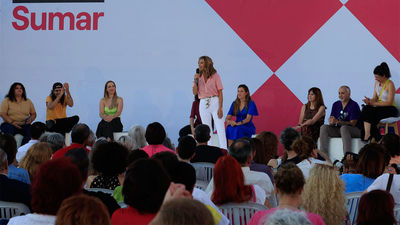 Díaz dice que Sumar no va “de partidos ni de siglas”, sino del “futuro” de España