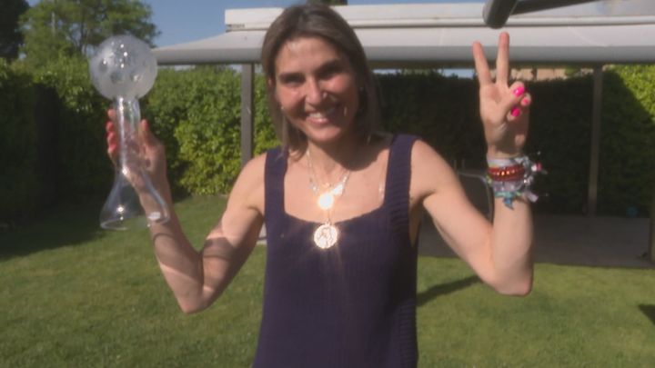 Marta con el título de campeona / EMISIÓN