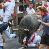 San Fermín 2022: Tres heridos de asta en un tercer encierro rápido, multitudinario