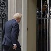 Johnson no se presenta al liderazgo "tory" y despeja el camino a Sunak