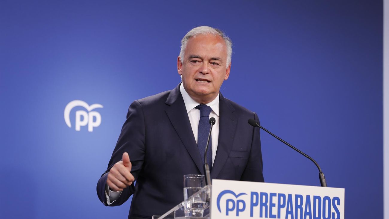 El PP lanza su propuesta para negociar el CGPJ pero pide  antes a Sánchez retirar la ley para el TC "pactada con ERC"