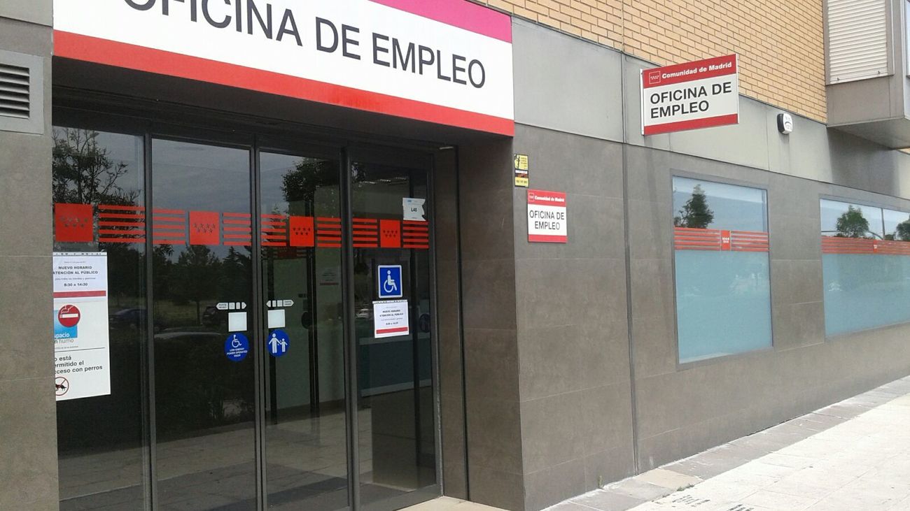 Las oficinas de empleo de la Comunidad de Madrid gestionan oportunidades de trabajo para jóvenes