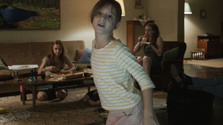 Fragmento de la película griega 'Miss Violence' / IMDB