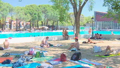 La piscina de Aluche acoge el 'Día sin Bañador' el próximo domingo 17 de julio