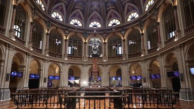 El Ibex pierde los 8.000 puntos con una caída del 0,87%