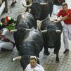 Penúltimo encierro de San Fermín,  veloz y limpio con los toros de Victoriano del Río