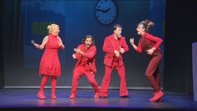 'Passport', una obra teatral llena de anécdotas