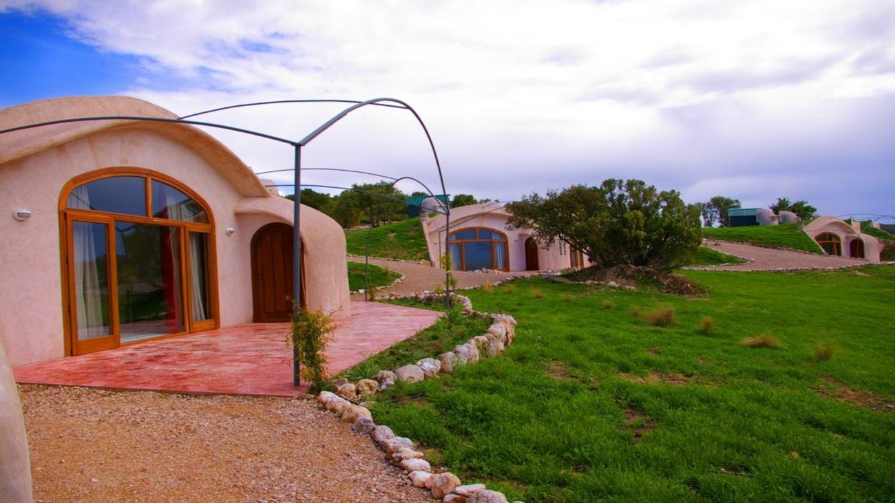 Casas-cueva para huir del calor, en Guadalajara