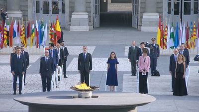 Felipe VI en el homenaje de Estado: "Esta nación nunca olvidará a las víctimas de la pandemia"