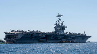 El portaviones nuclear Harry S.Truman desembarca a 6.000 militares norteamericanos en Palma