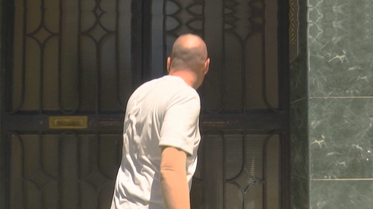 Los vecinos de San Blas denuncian venta de droga en sus edificios