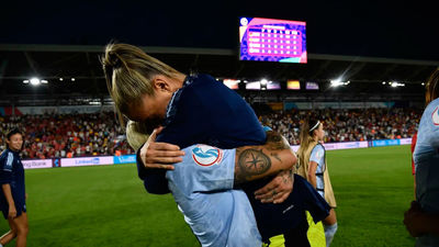 0-1. España pasa los cuartos de final de la Eurocopa victoriosa, pero sin brillo