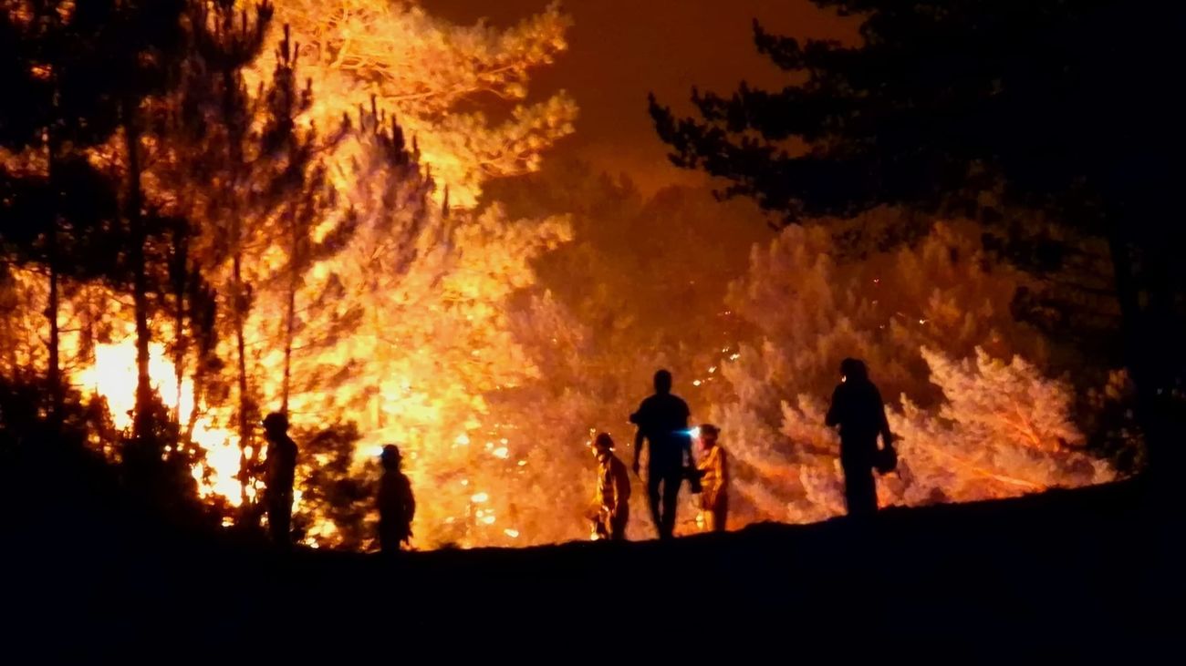 ¿Cree que la ola de incendios en España es consecuencia del cambio climático?