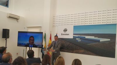 Pedro Sánchez presenta el proyecto de la gigafactoría de baterías Expacio