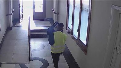 El estafador de Wallapop: Se disfrazaba de mensajero  y 'pagaba' a contrareembolso